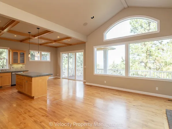 3334 NW Bungalow Dr, Bend, OR 97703