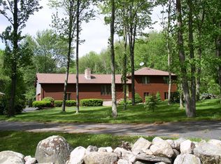 210 Lydia Ann Rd, Smithfield, RI 02917