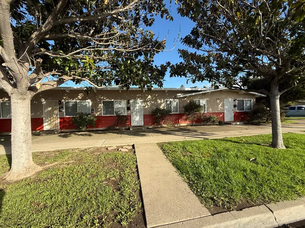 2 bed, 1.0 bath, 750 sqft, $1,800, 319 E Airport Ave, Lompoc, CA 93436
