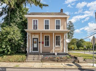 296 2nd St, Highspire, PA 17034