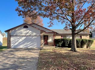 11672 Bristol Rock Rd, Florissant, MO 63033