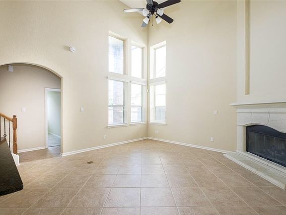 4th image of 28723 Mayes Bluff Dr