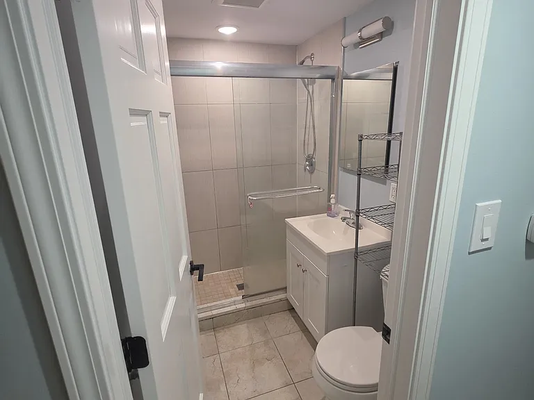 10033 Irving Park Rd #1D — Photo 5