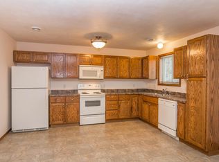 213 W 4th St APT 2, Worthing, SD 57077