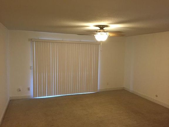3rd image of 2909 E Huntington Blvd #210