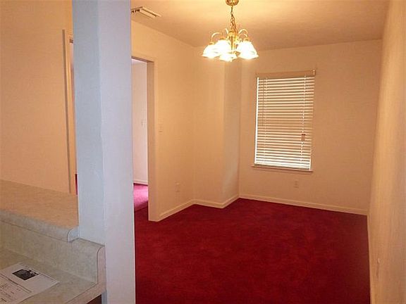 5th image of 264 Briley Ct