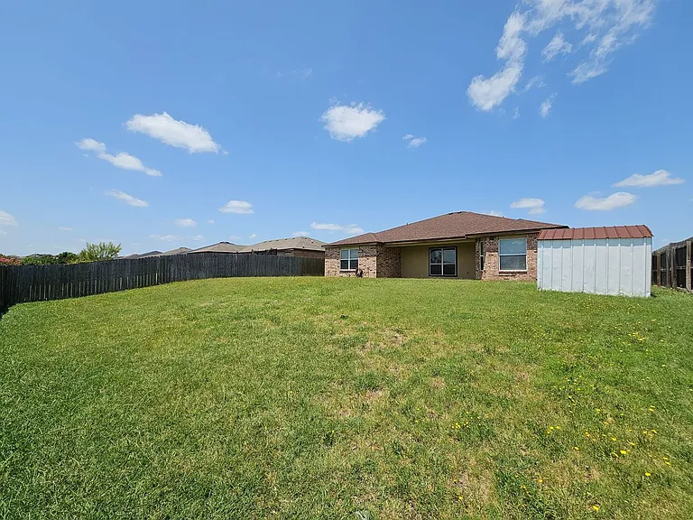 5106 Holster Dr — Photo 20