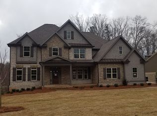 916 Landon Dr, Marietta, GA 30064