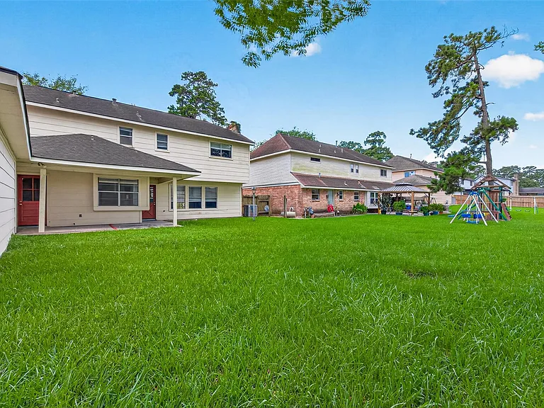 5703 Green Timbers Dr — Photo 42