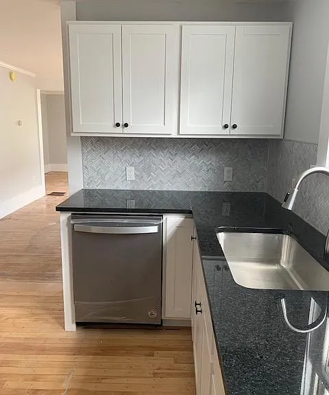 58 Aspen Ave #1 — Photo 5