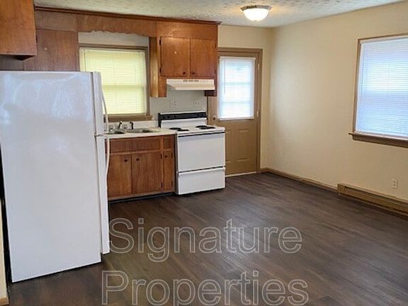 4th image of 2249B Dellrose Dr