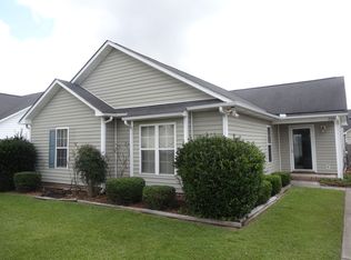 3729 Dover Dr, Ayden, NC 28513