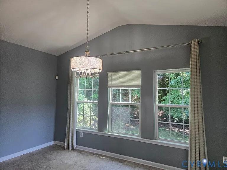 4801 Thornhurst St — Photo 5