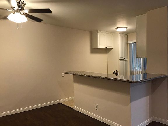 4th image of 11116 Aqua Vista St #7n5d4d0ms