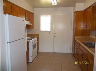 801 Ash Ave APT 10, Lindsay, CA 93247
