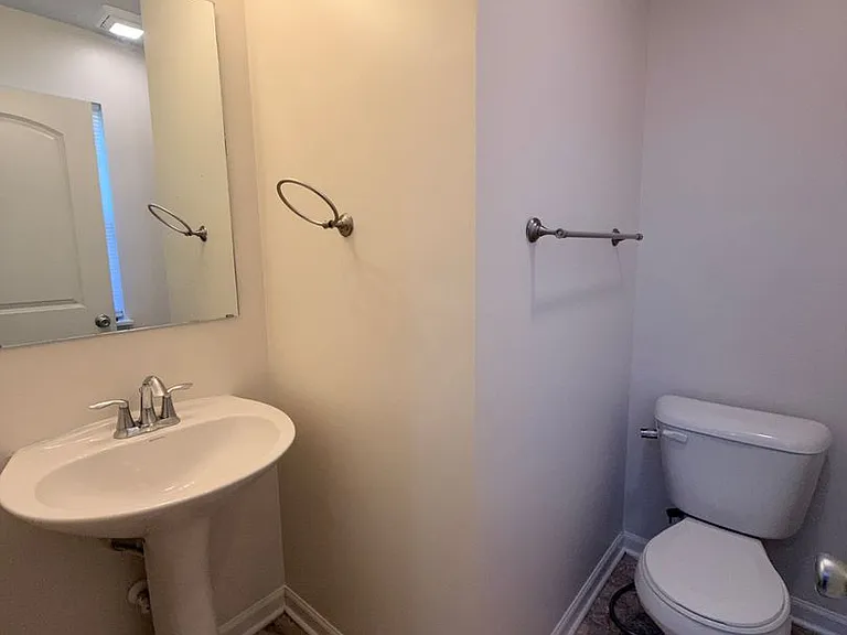 1008 Balto Dr — Photo 4