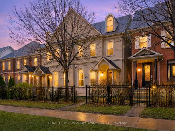 3486 Eglinton Ave W, Mississauga, ON L5M 7P4