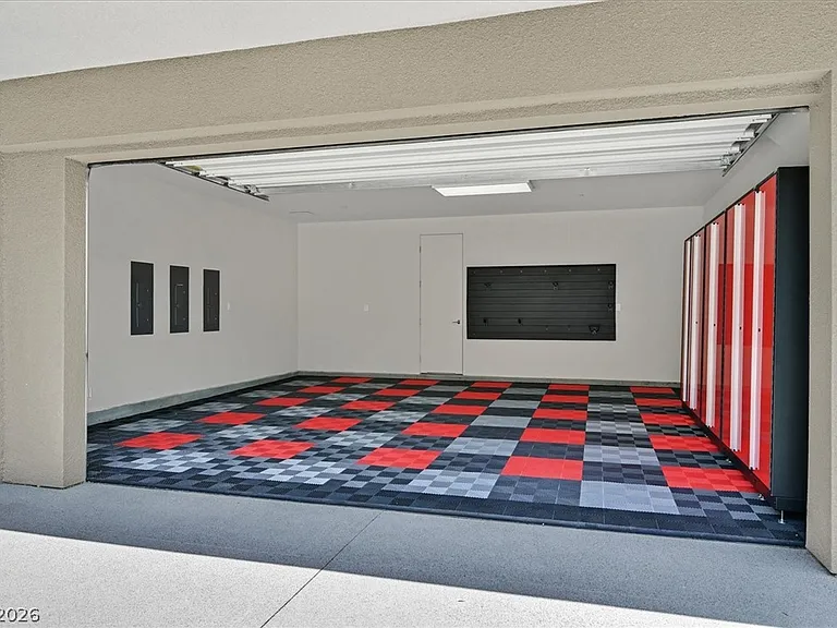807 Magnum Cliff Ct — Photo 61