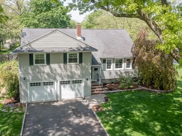 95 Brookside Dr, New Providence Boro, NJ 07974