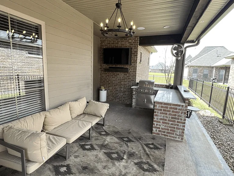 5810 Willow Breeze Dr — Photo 4