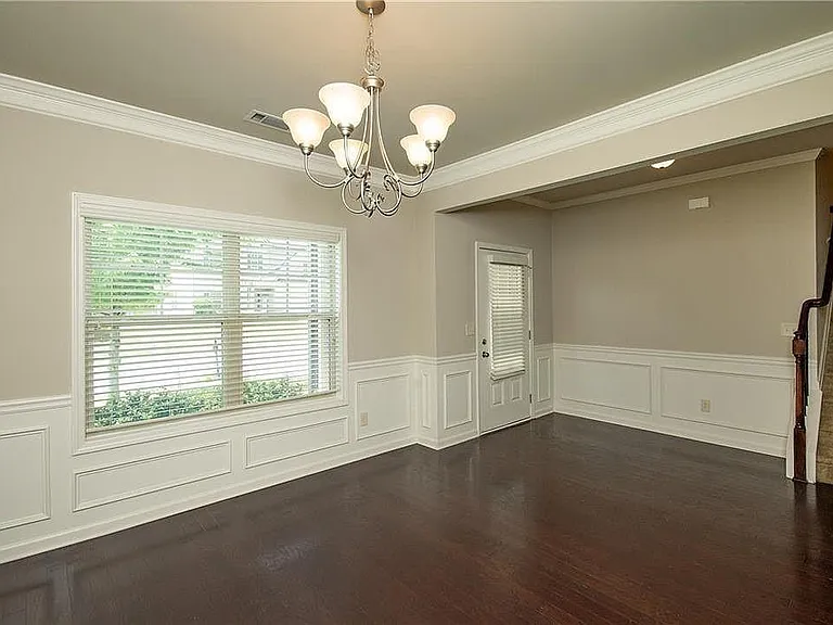 7490 Silk Tree Point — Photo 9