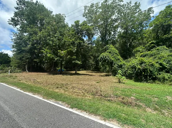 506 Society Rd, Mc Clellanville, SC 29458