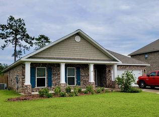 3546 Turquoise Dr, Navarre, FL 32566