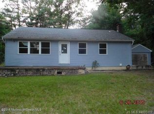 22 Park Ave, Jackson, NJ 08527