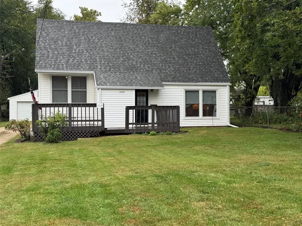 1109 Herold Ave, Des Moines, IA 50315