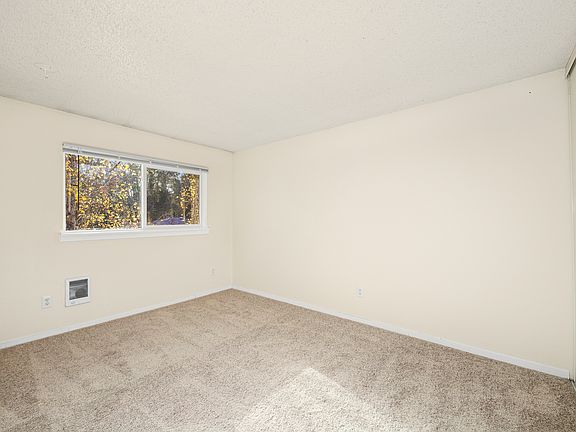 5th image of 23502 16th Ave S #G201