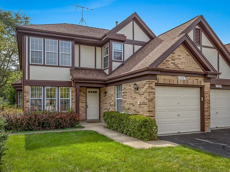 164 White Branch Ct — Photo 1