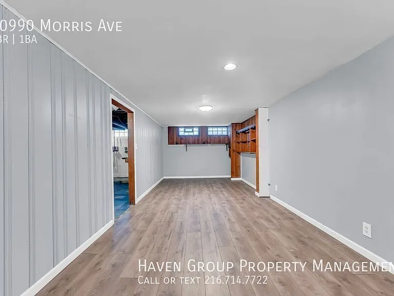 20990 Morris Ave — Photo 19