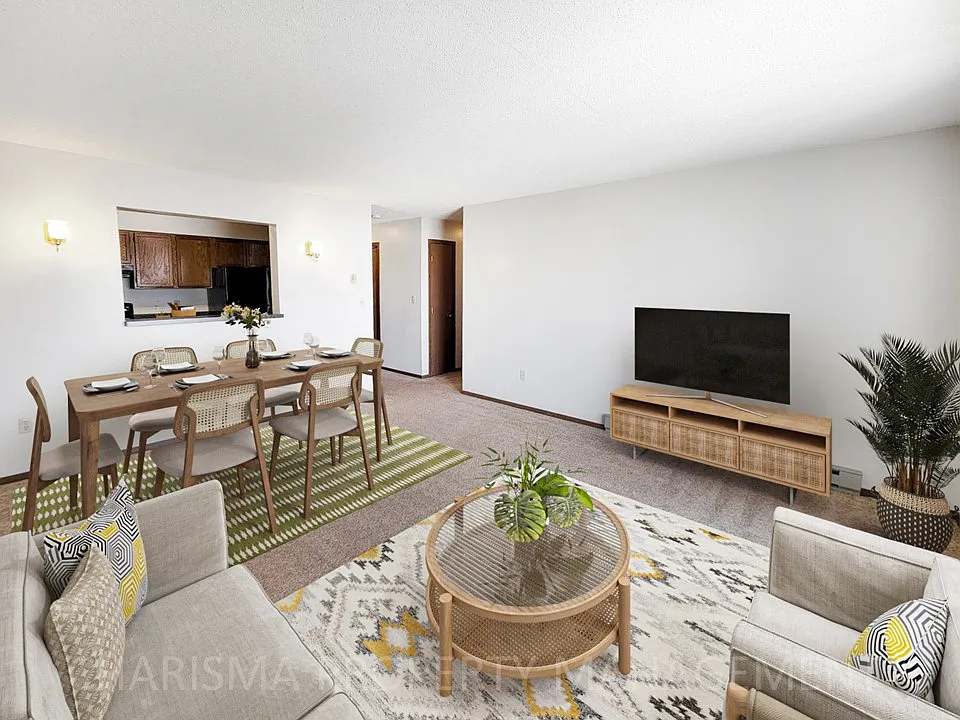 Park Apartments — Photo 1