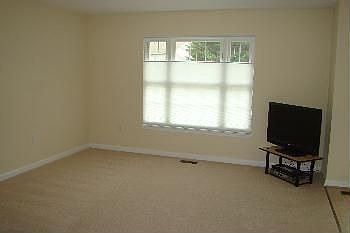 2nd image of 15409 Windsong Ln