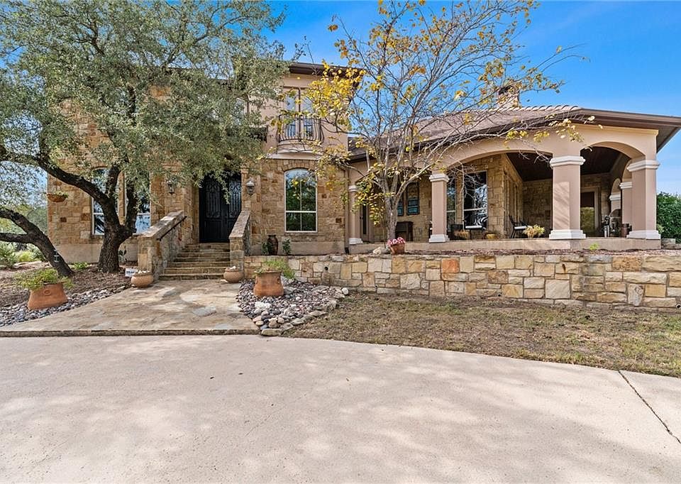 1st image of 19701 Fig Bluff Ln