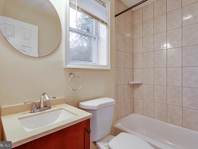 5539 Central Ave SE — Photo 15