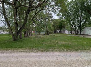 1619 S Harding Ave, Mason City, IA 50401