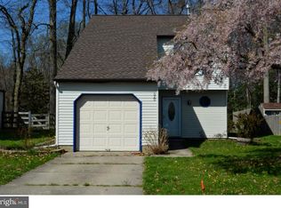 520 Cormorant Dr, Voorhees, NJ 08043