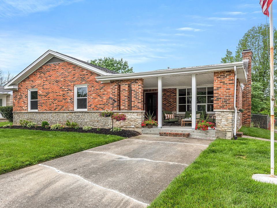 1st image of 518 Pinoak Dr