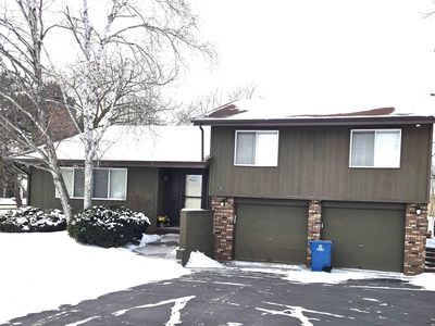 761 N Pine Rd, Essexville, MI, 48732