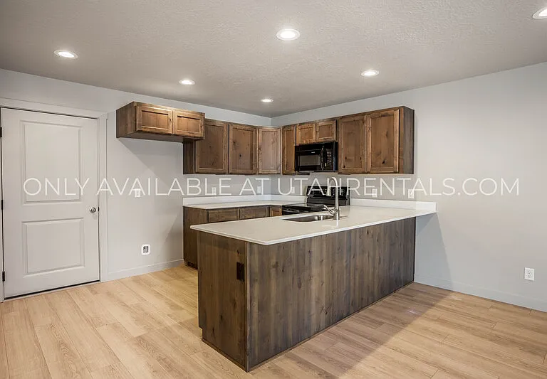 1783 N 1280 E — Photo 5