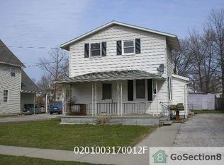 706 W 23rd St, Lorain, OH