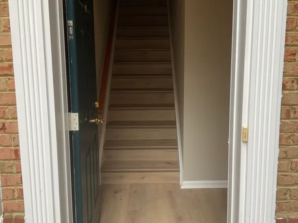 20375 Belmont Park Ter, Ashburn, VA 20147