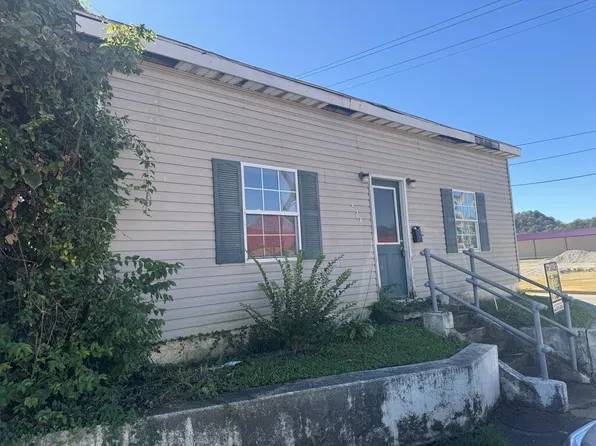 824 Forest Ave, Maysville, KY 41056