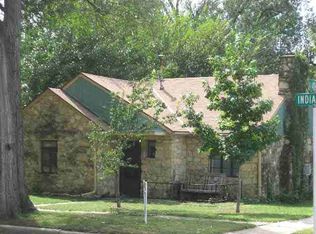 403 N Indiana St, Winfield, KS 67156