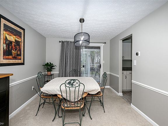 3rd image of 5755 Ogilby Dr