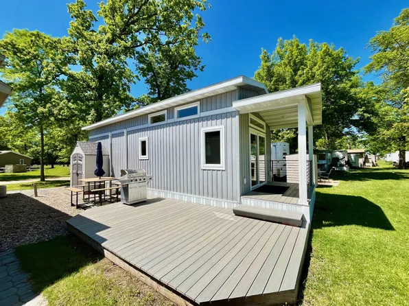 26477 State Highway 78 Unit 2, Battle Lake, MN 56515