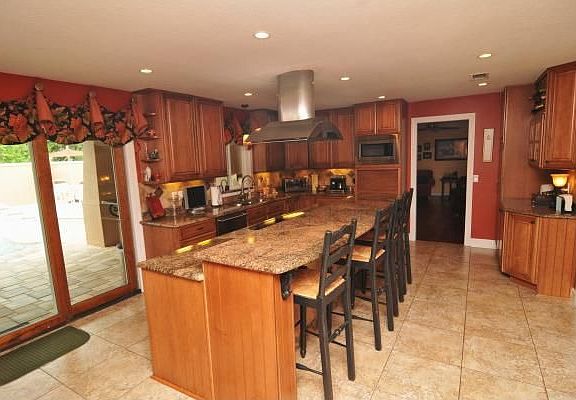 5th image of 1071 Black Acre Trl