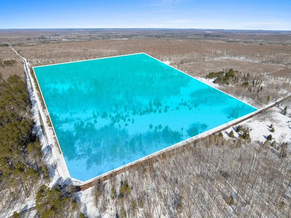 10556 Dream Lake Rd, Tipler, WI 54542