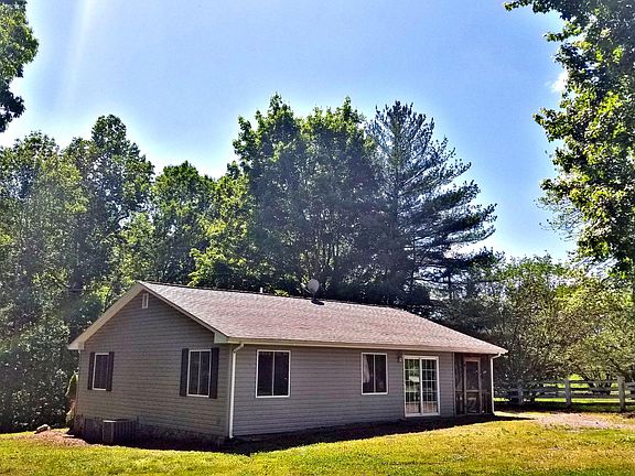 2nd image of 8342 Goodview Rd